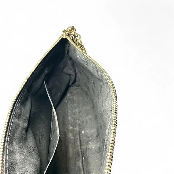 GUCCI Black Pebbled Leather Sienna Tassel Clutch Bag - Picture 10 of 15